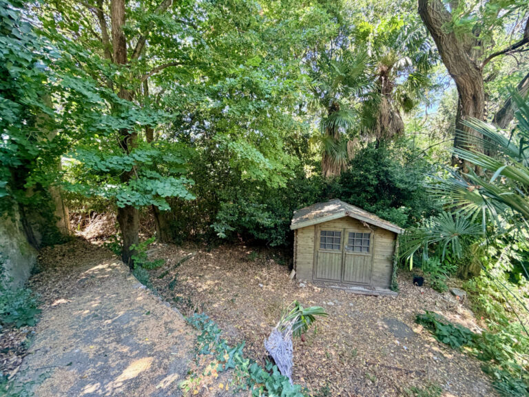Maison à vendre à Trebes (11800) — Maison T4 avec jardin arboré   Trèbes, hors zone inondable