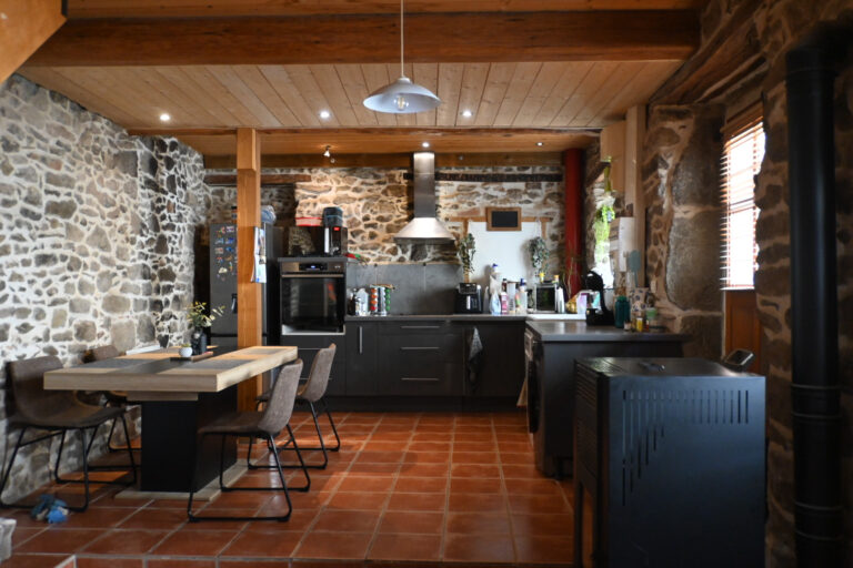 Maison De Village à vendre à Aigues vives (11800) — À vendre   Maison de village à Aigues-Vives (Aude)