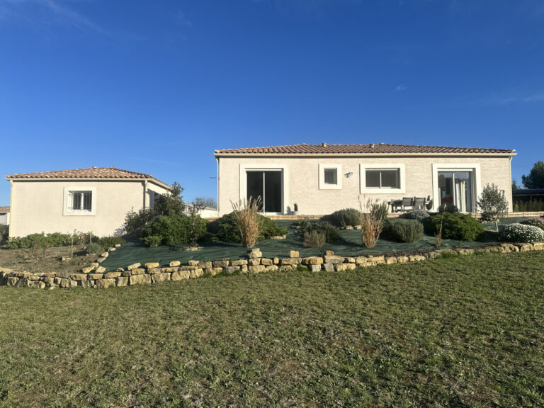 Maison à vendre à Taurize (11220) — MAISON DE PLAIN PEID AVEC TERRAIN ET GRAND GARAGE – PROCHE LAGRASSE